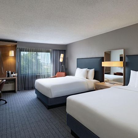 Hotel Courtyard By Marriott Austin The Domain Area Extérieur photo