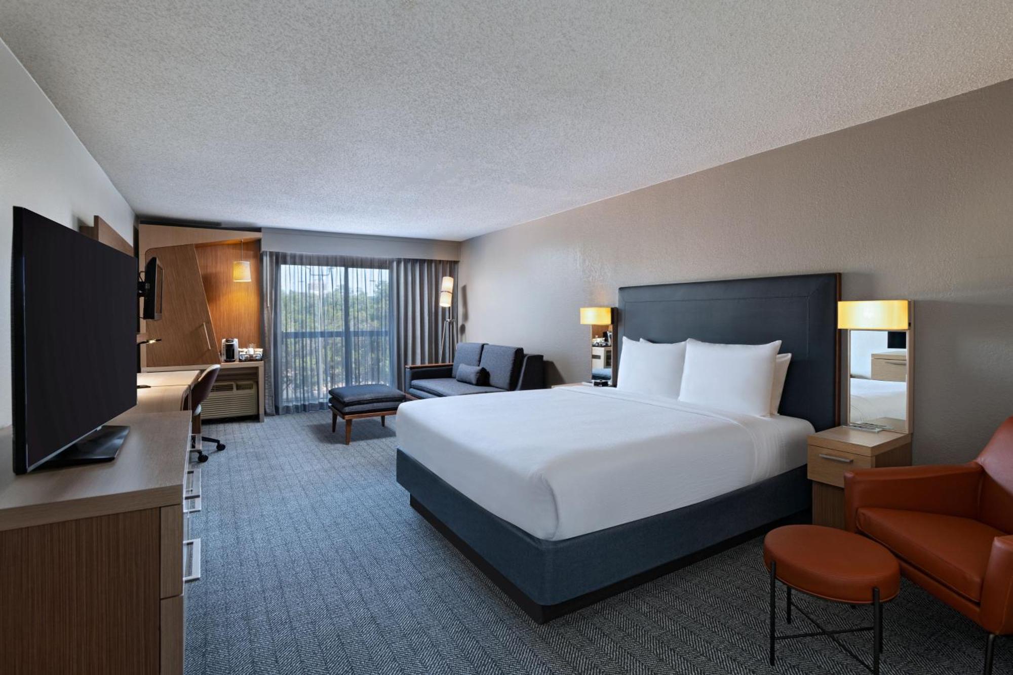 Hotel Courtyard By Marriott Austin The Domain Area Extérieur photo