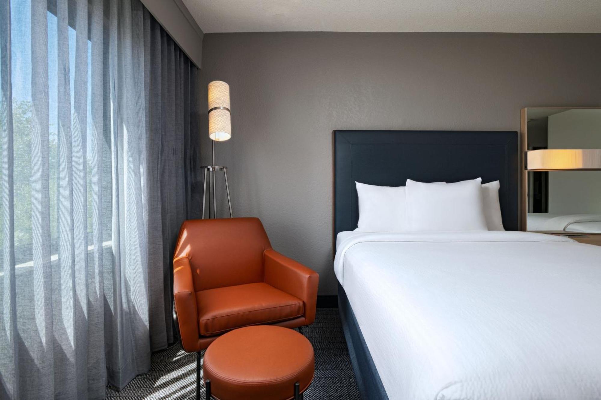 Hotel Courtyard By Marriott Austin The Domain Area Extérieur photo