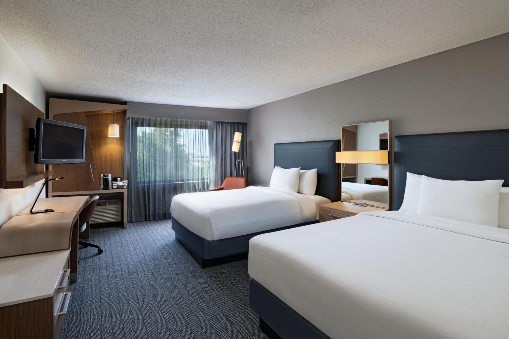 Hotel Courtyard By Marriott Austin The Domain Area Extérieur photo