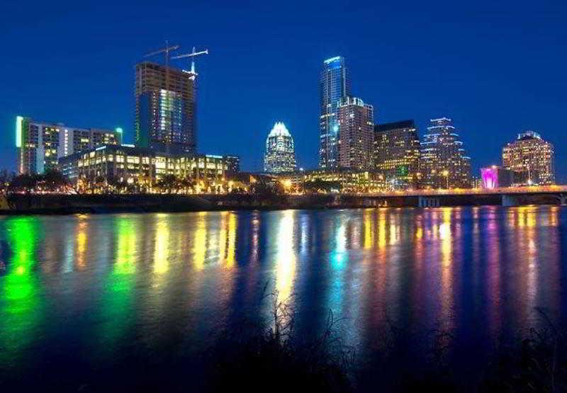 Hotel Courtyard By Marriott Austin The Domain Area Extérieur photo