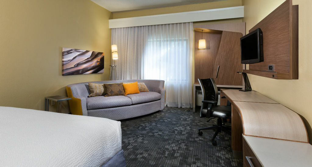 Hotel Courtyard By Marriott Austin The Domain Area Extérieur photo